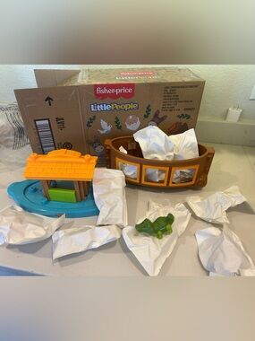 Fisher Price Little People Noah’s Ark